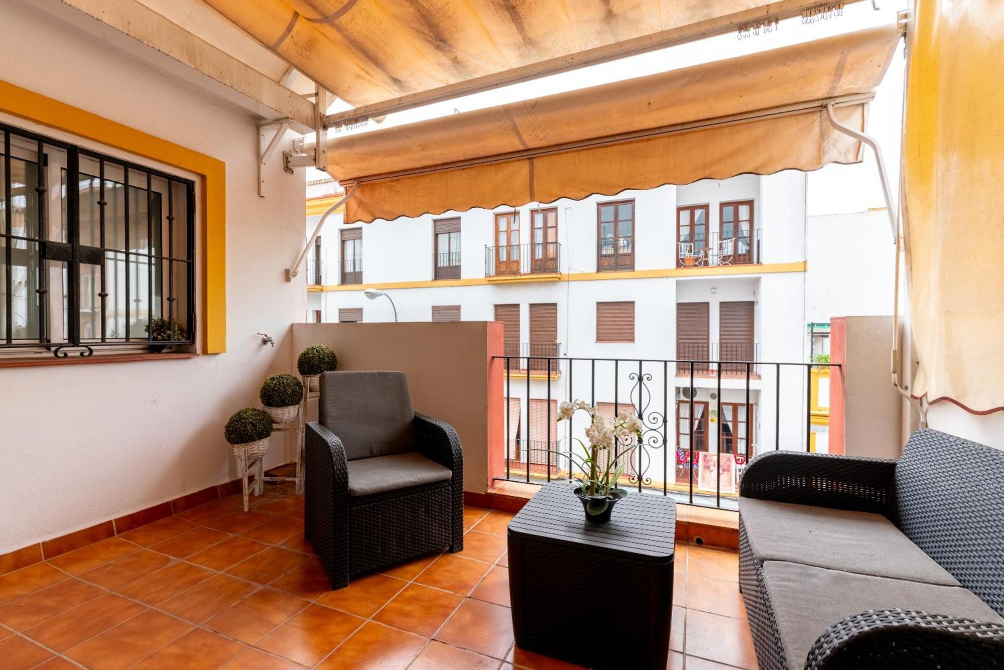 Aoa Casa Triana Familiar Con Terraza Διαμέρισμα Σεβίλλη Εξωτερικό φωτογραφία