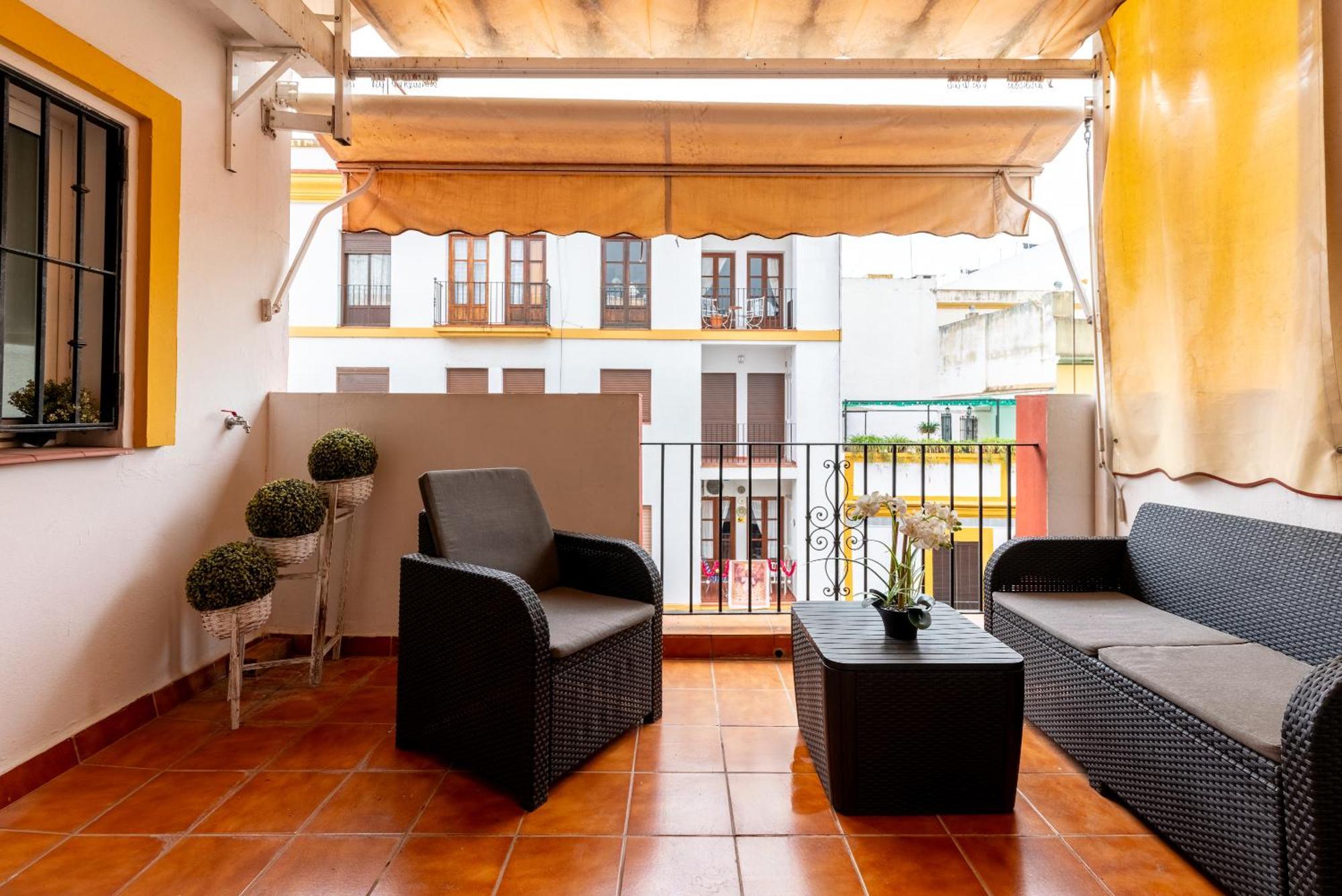 Aoa Casa Triana Familiar Con Terraza Διαμέρισμα Σεβίλλη Εξωτερικό φωτογραφία
